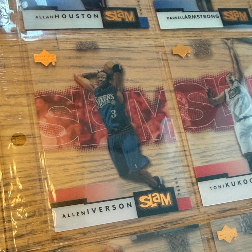 Upper Deck 2000 SLAM Basketball Trading Card Collection in Protective Sheets - Picture 15 of 16